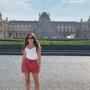 Meet your Posher, Regina